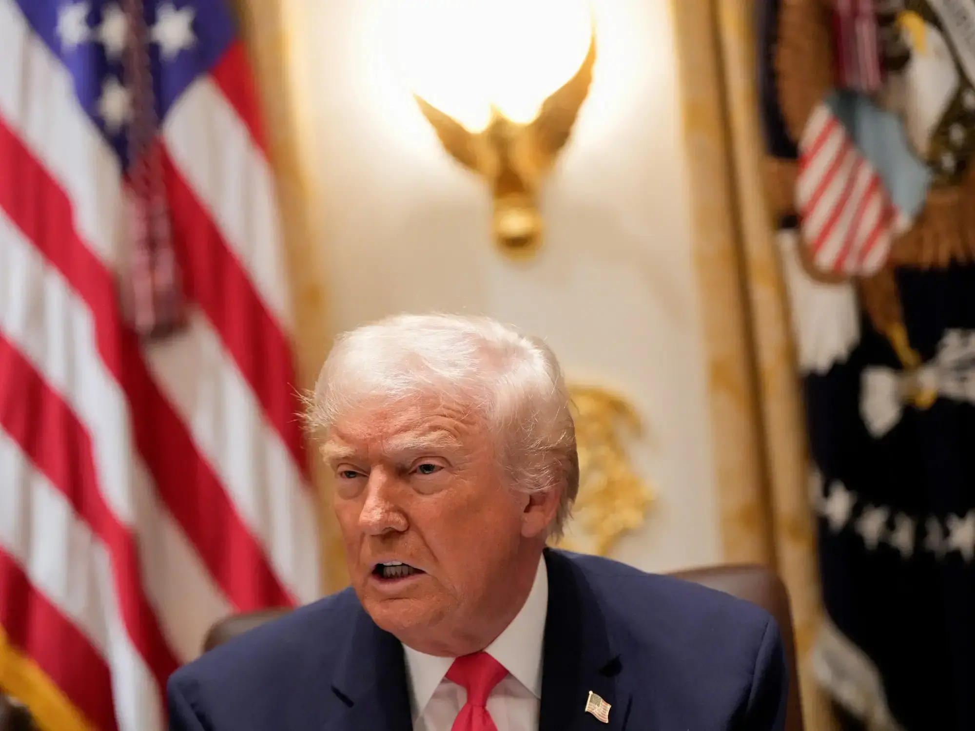 Donald Trump durante un encuentro con sus ministros en la Casa Blanca.