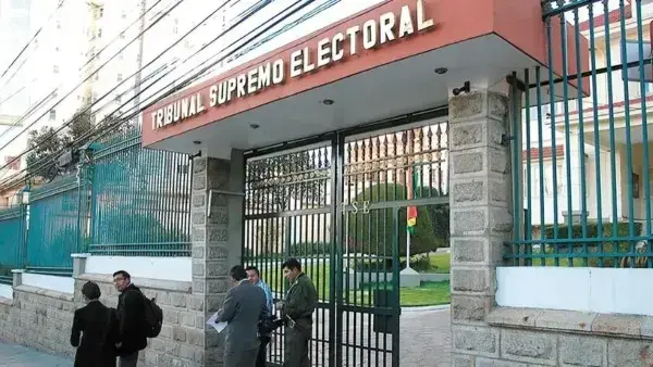 Frontis del Órgano Electoral.