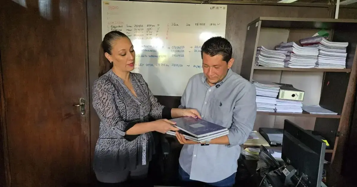 Comenzó la recepción de documentos de los postulantes al TED de Santa Cruz.