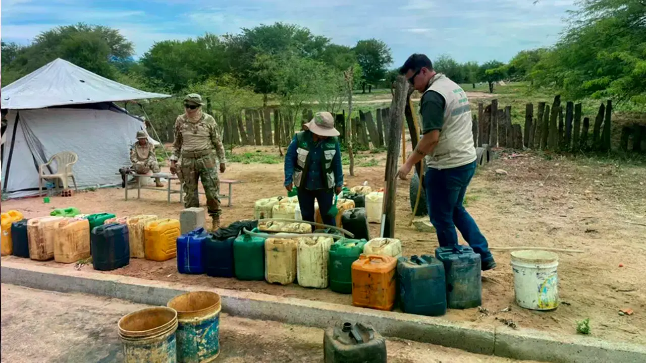 Control militar en vías hacia Paraguay.