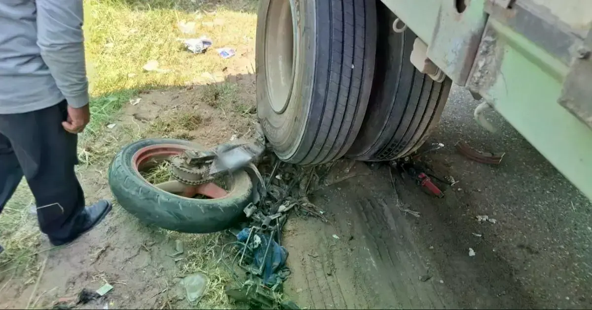 La motocicleta quedó deshecha tras ser arrollada