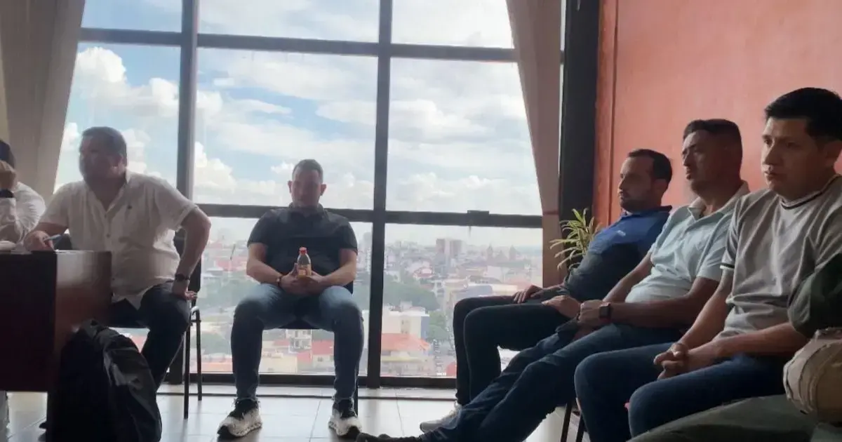 El piloto civil y tres de sus cómplices fueron liberados por la justicia el viernes.