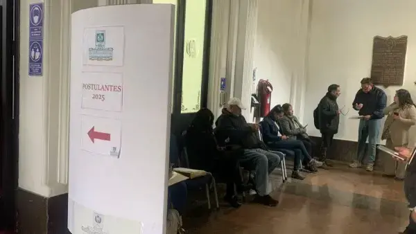 Registro de postulantes al TSE.