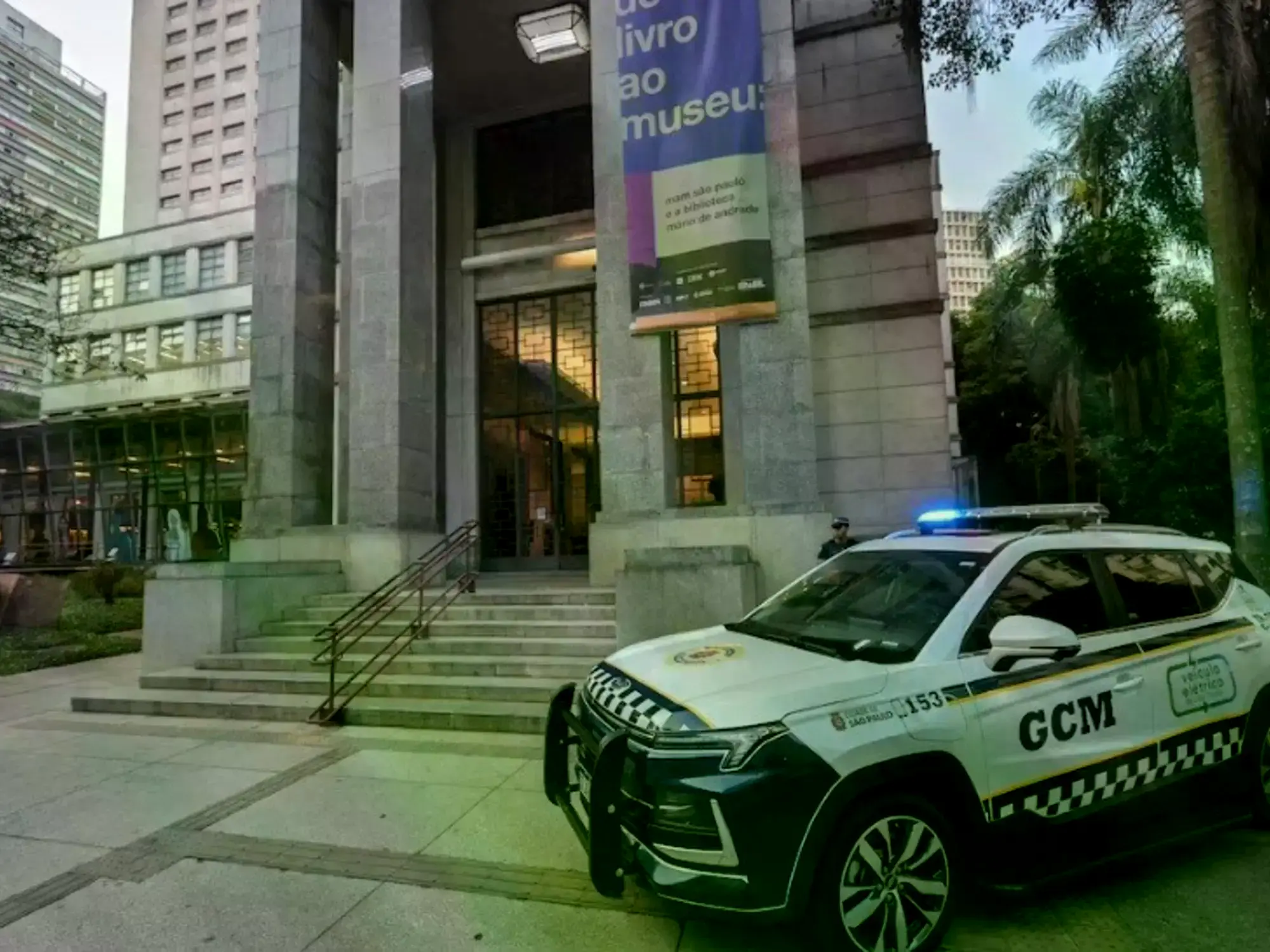 Imagen de los delincuentes difundida por la policía.