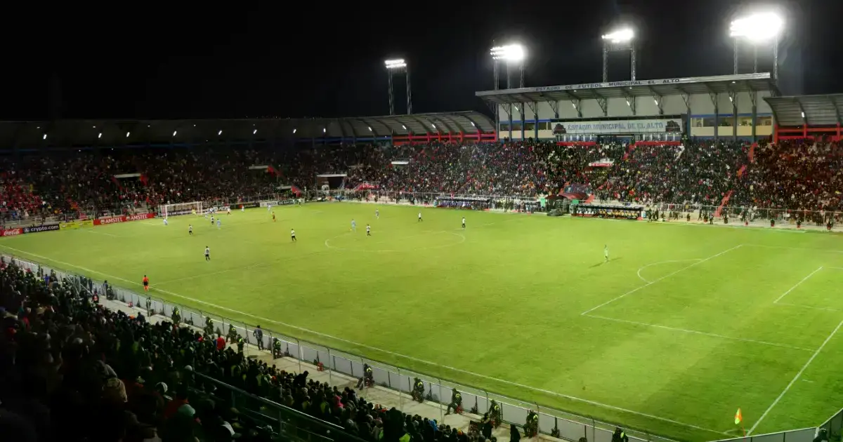 El estadio de Villa Ingenio, en El Alto.