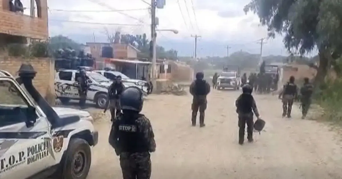 Efectivos durante los hechos en Cotapachi