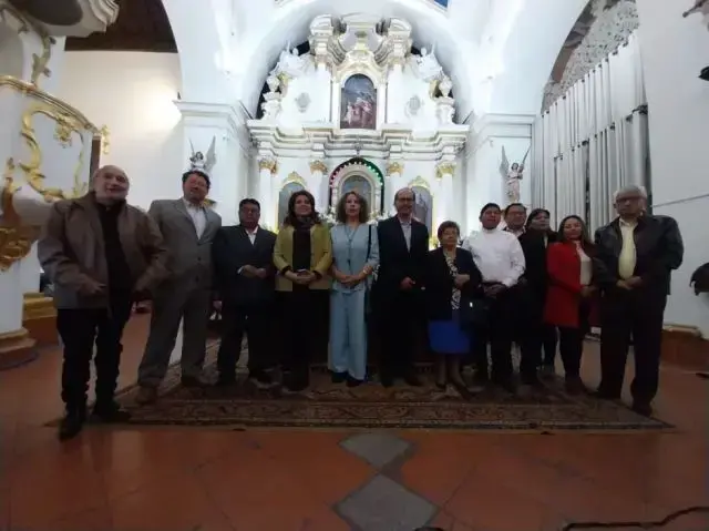 Autoridades siguieron la reunión de la Unesco desde la capilla de la Virgen de Guadalupe.