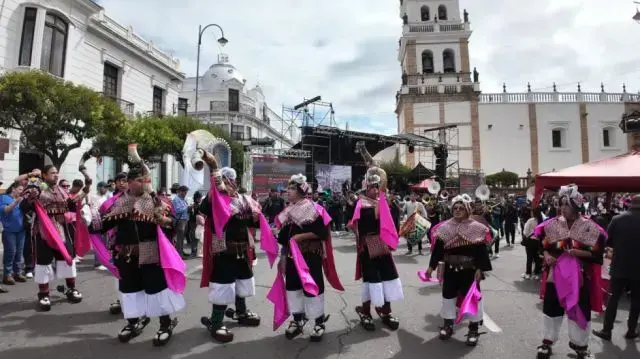 Acto de anuncio del reconocimiento en Sucre.
