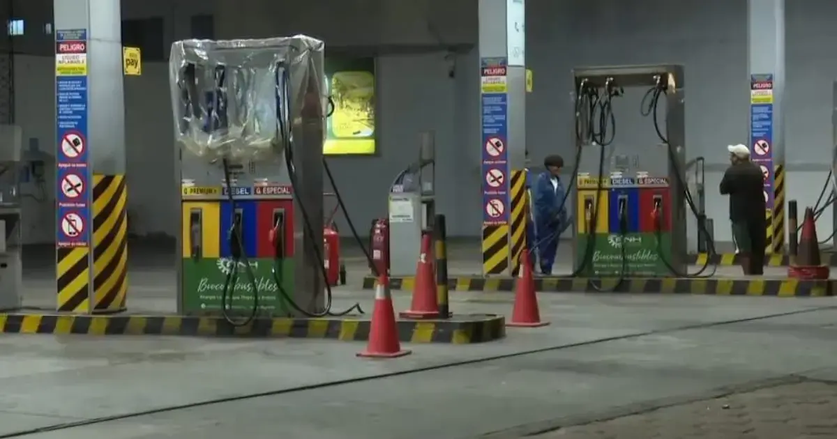 Personal del surtidor siguió trabajando tras el atraco.