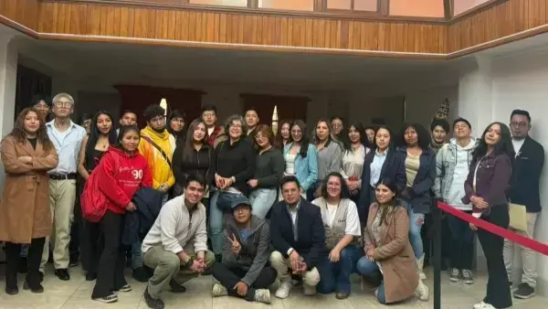 Sesiones con jóvenes en La Paz, Cochabamba, Oruro, Potosí y Santa Cruz.