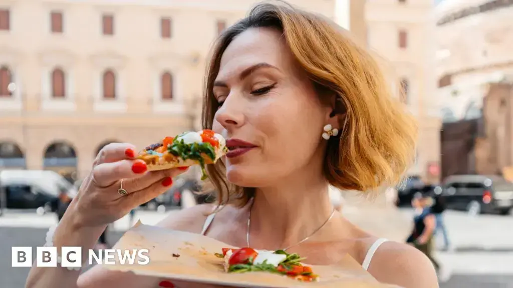 Un plato de pasta italiana, representativo de la cocina reconocida.