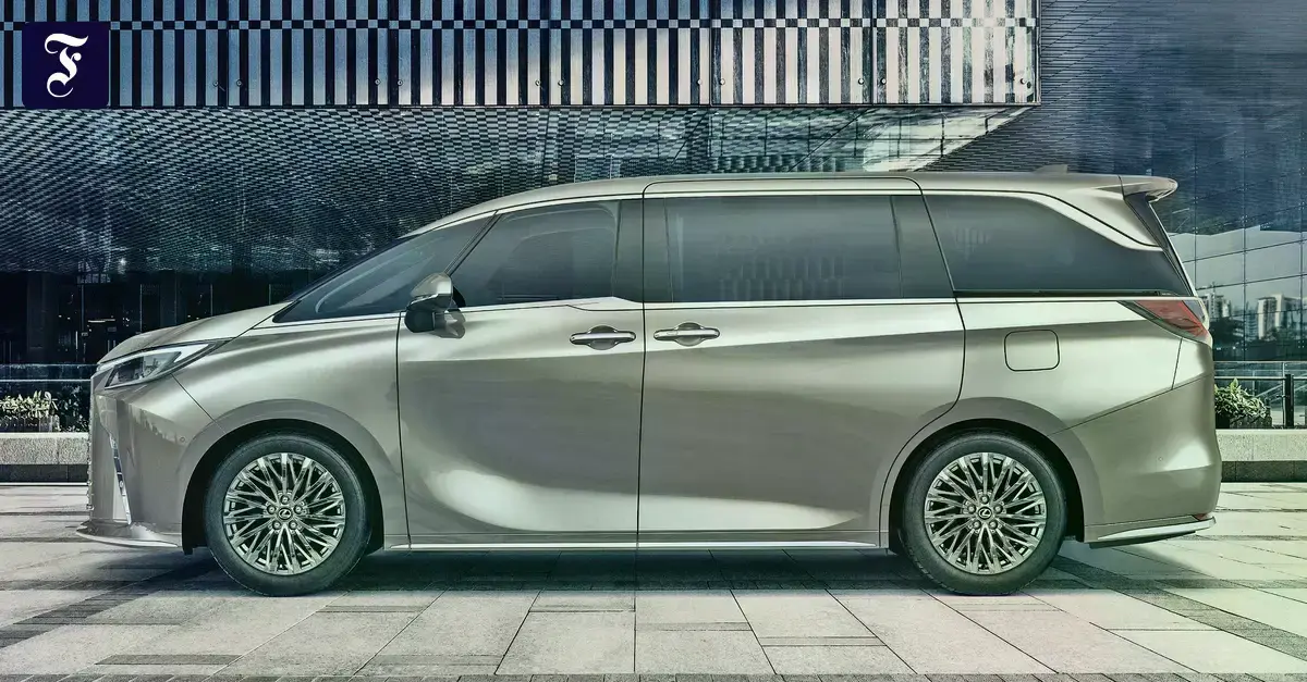 LM 350h de Lexus