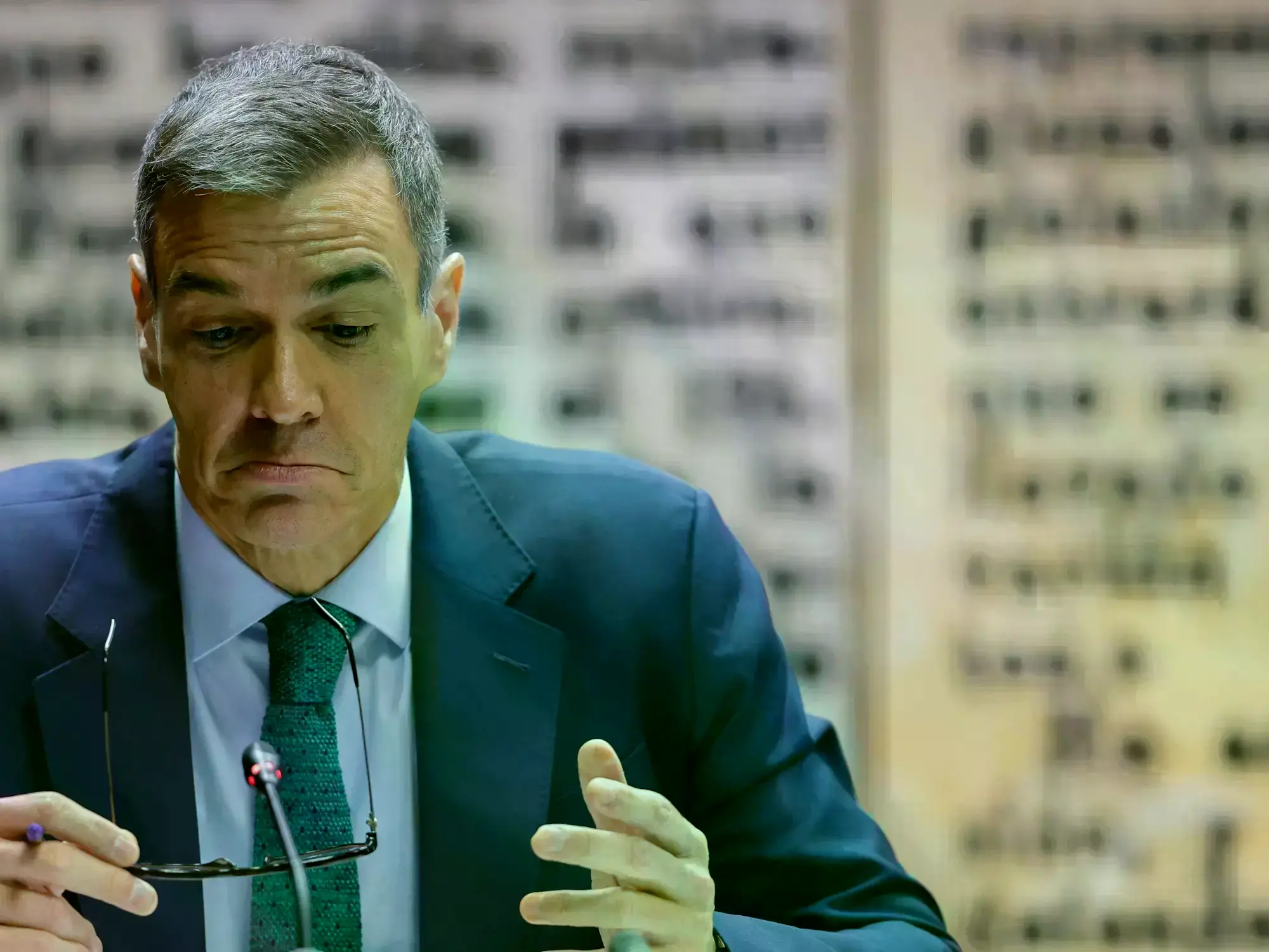 Pedro Sánchez durante su comparecencia ante la comisión de investigación del caso Koldo.