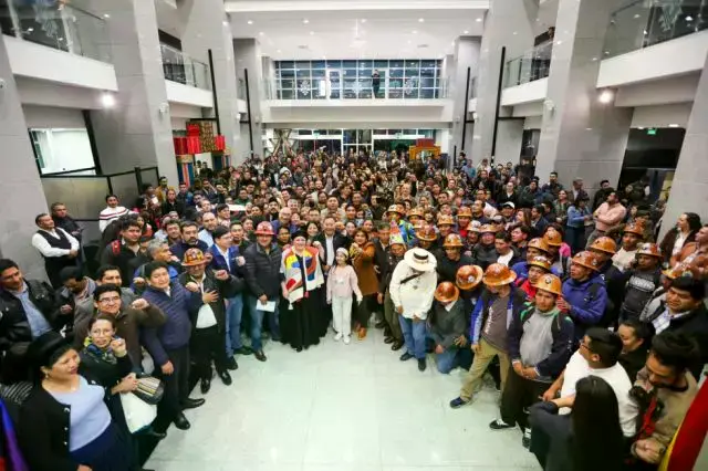 Luis Arce y sus colaboradores en uno de los últimos días del anterior gobierno.