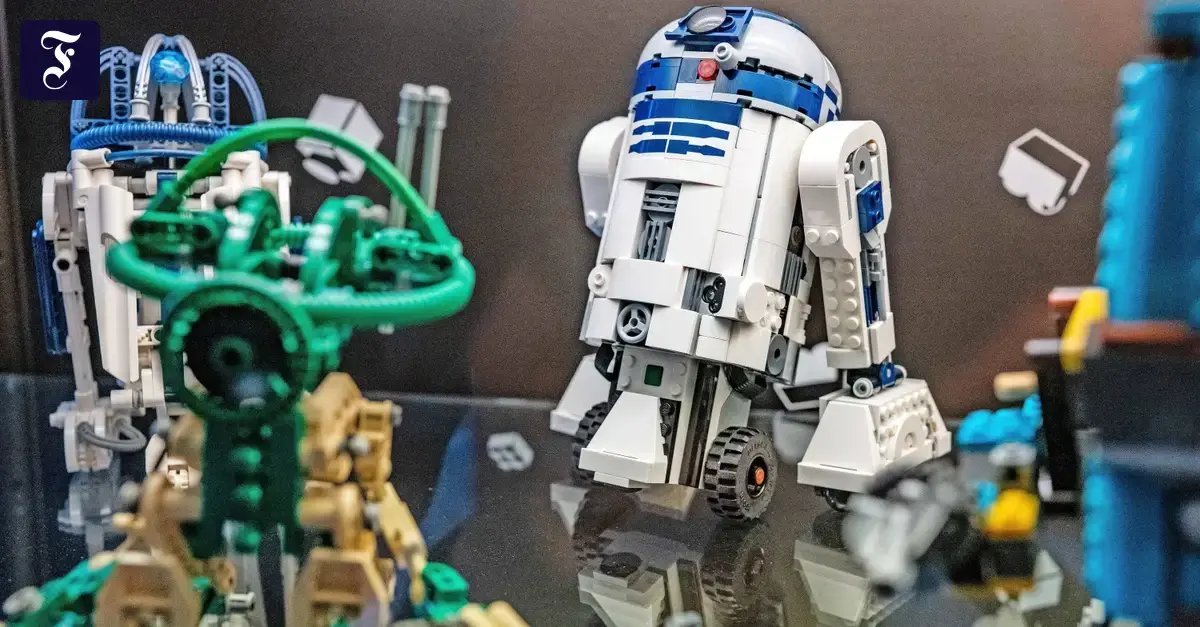 Un diorama de doce metros de largo compuesto por modelos de bloques de construcción.