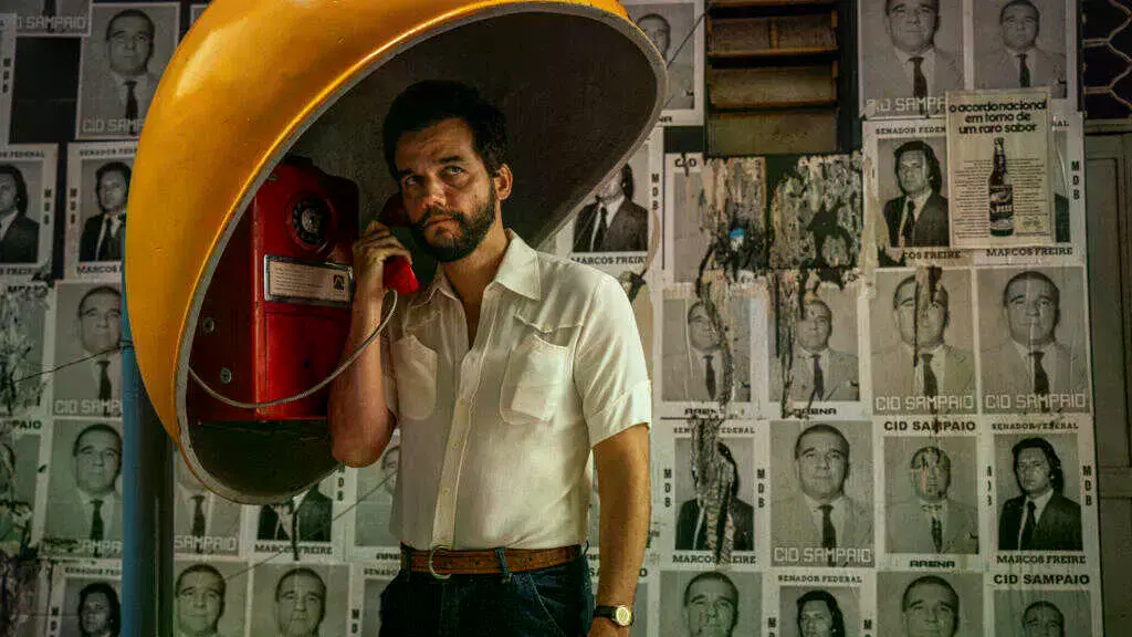 Wagner Moura en una escena de la película brasileña 'El agente secreto'.