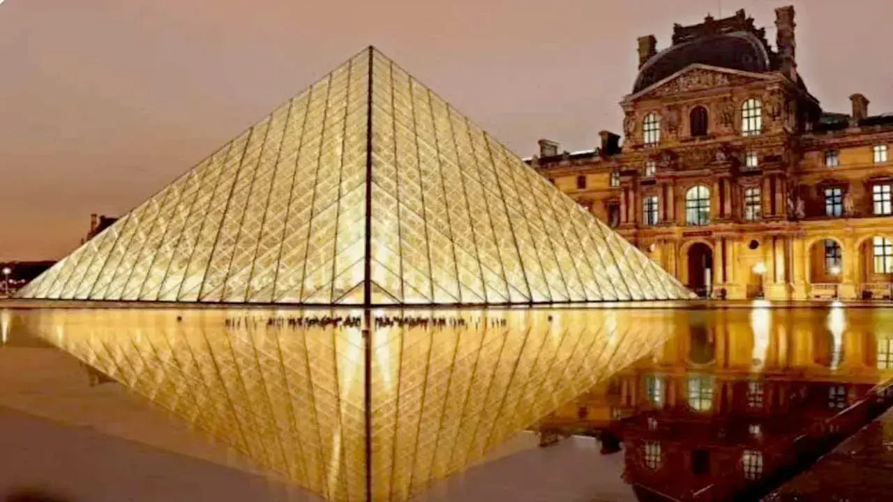 El Museo del Louvre de París, parcialmente cerrado por la huelga.