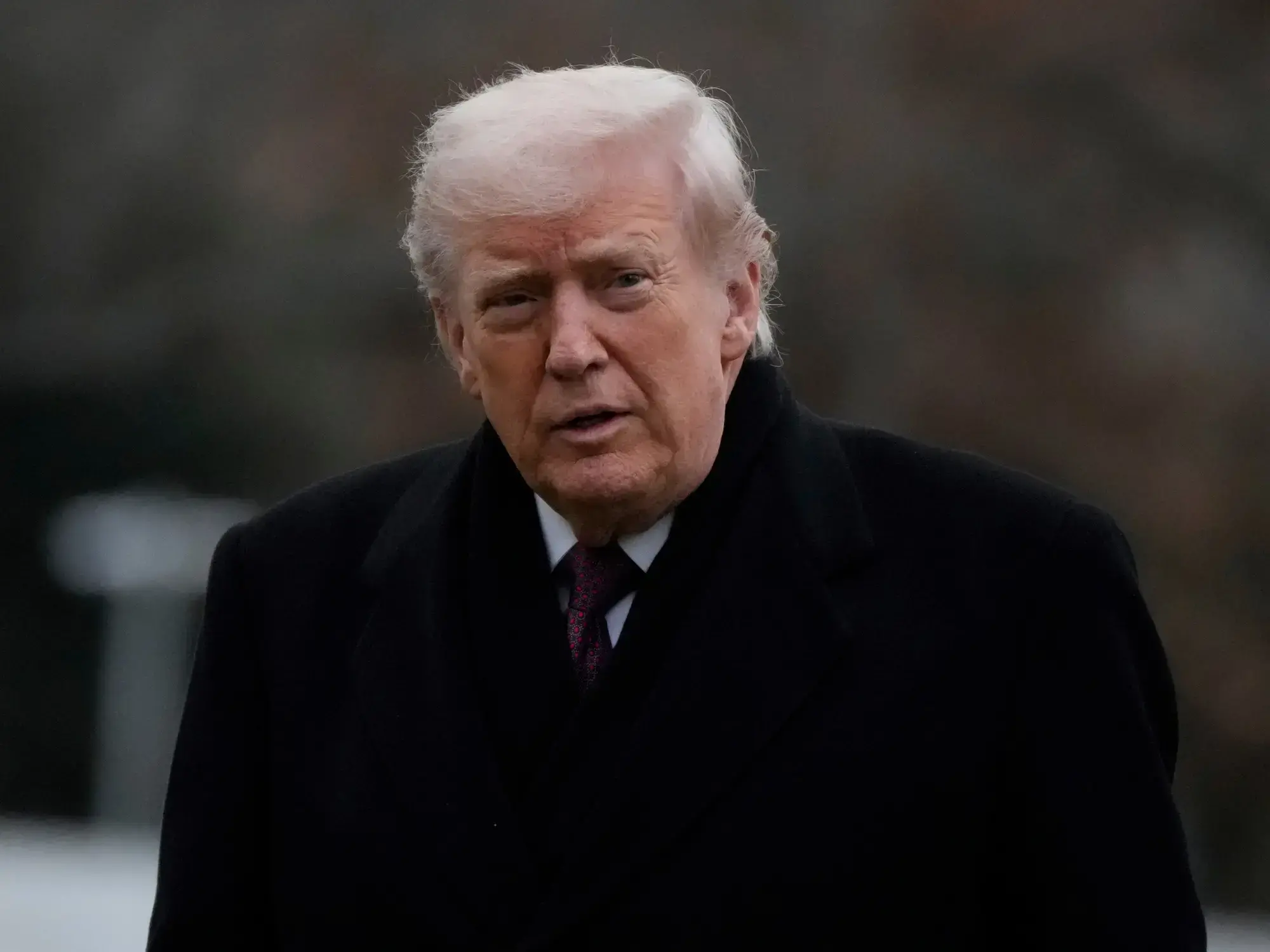 El presidente Donald Trump, tras descender del Marine One, en Washington.