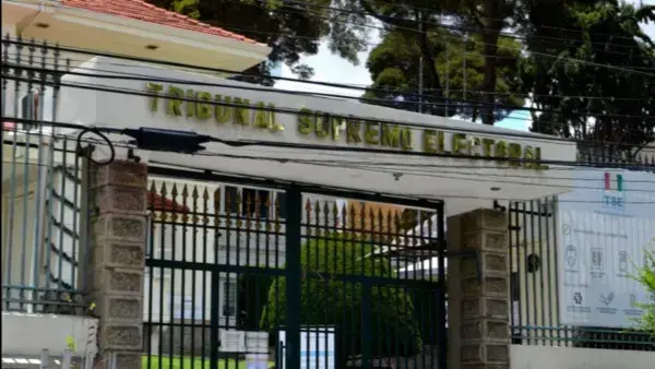 Frontis del Tribunal Supremo Electoral.