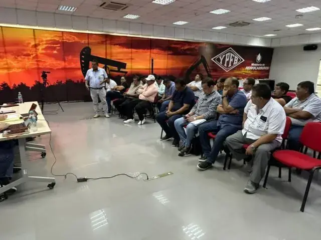 La reunión con el transporte.