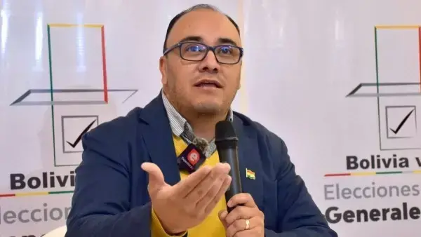 Nuevo presidente del TSE, Gustavo Ávila.