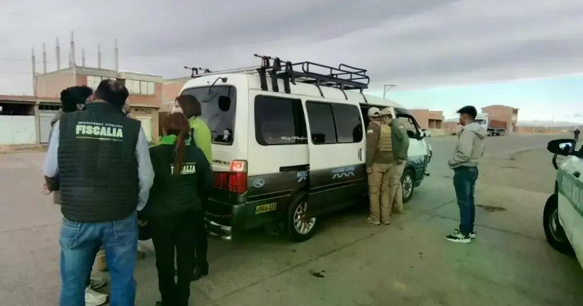 Rescataron a las víctimas que eran trasladadas en un minibús