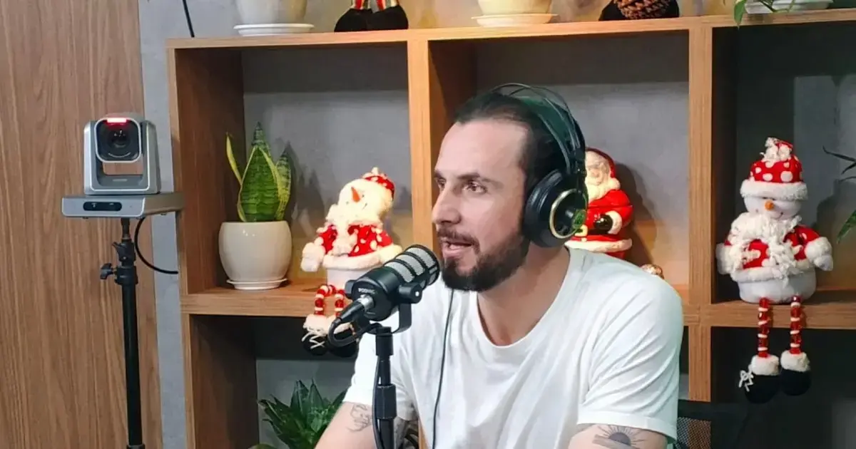 Juan Pablo "JP" Velasco durante la entrevista en EL DEBER