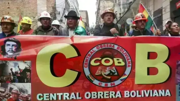 Marcha de la COB en La Paz.