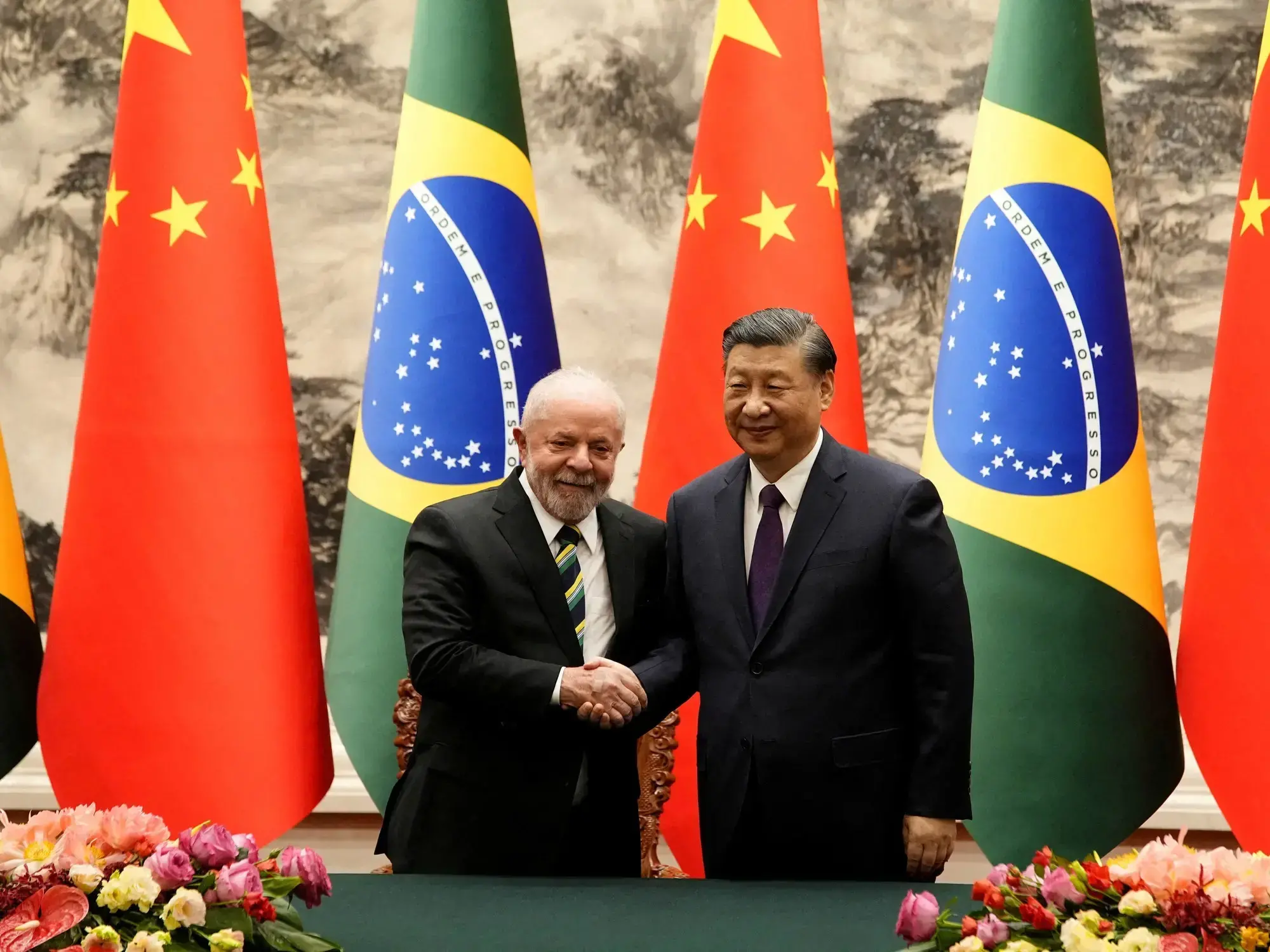 El presidente de Brasil, Luiz Inácio Lula da Silva, con su par de China, Xi Jinping, en Beijing en 2023.