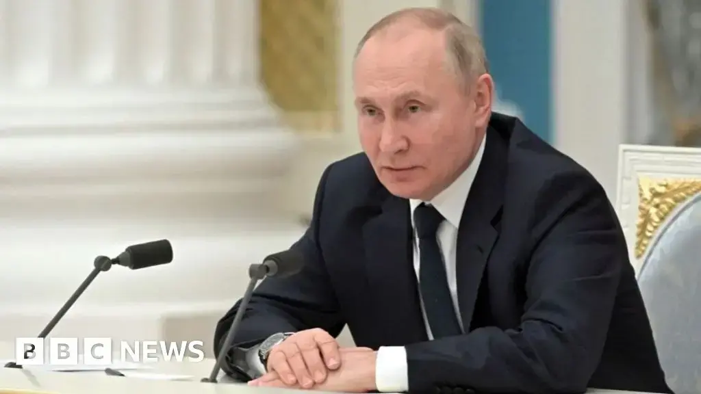 Putin convocó a líderes empresariales en el Kremlin el día que ordenó la invasión a gran escala de Ucrania.