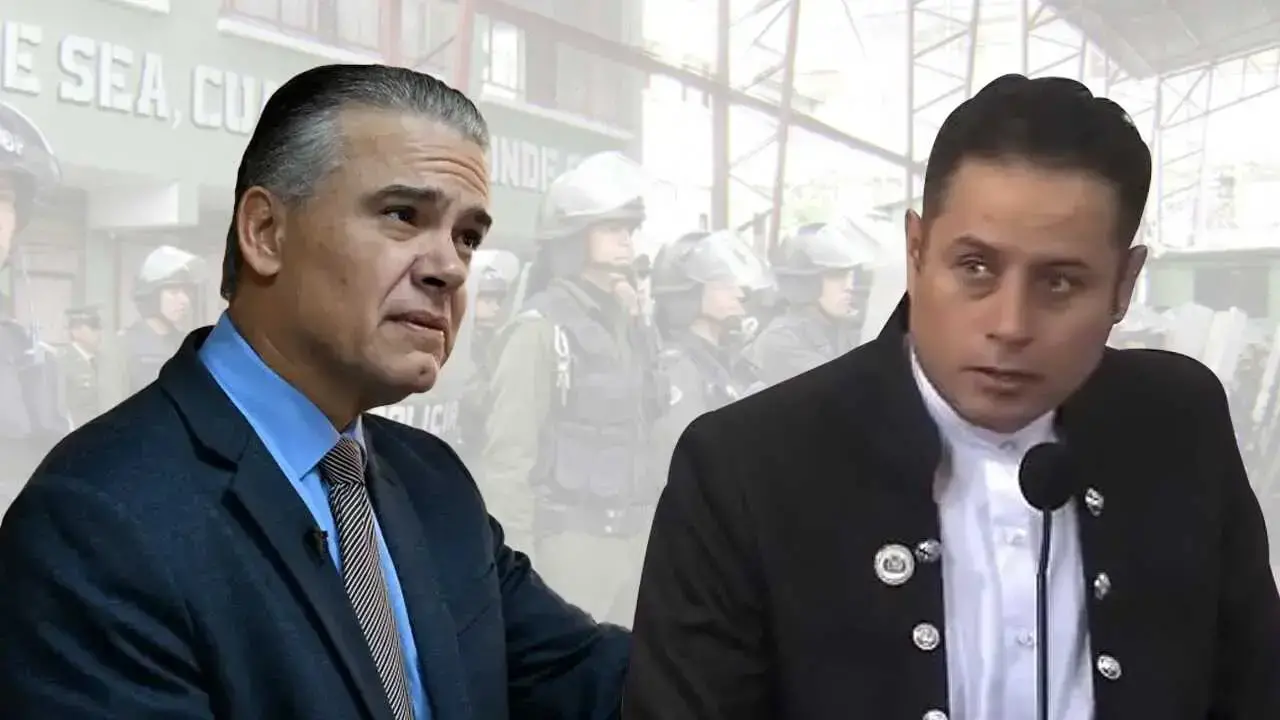 El viceministro de Sustancias Controladas, Ernesto Justiniano (i), y el vicepresidente, Edmand Lara (d).
