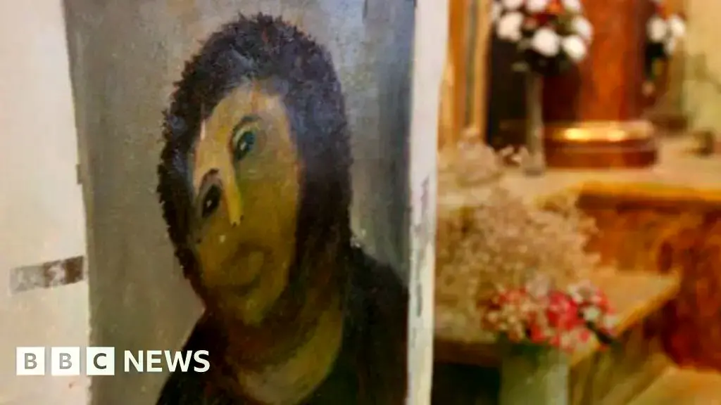 Cecilia Giménez's restoration of the Ecce Homo painting.