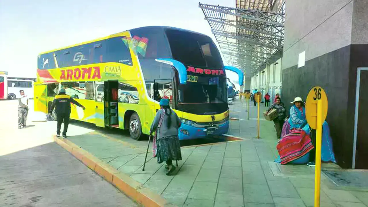 Los controles se realizan en las terminales de buses.