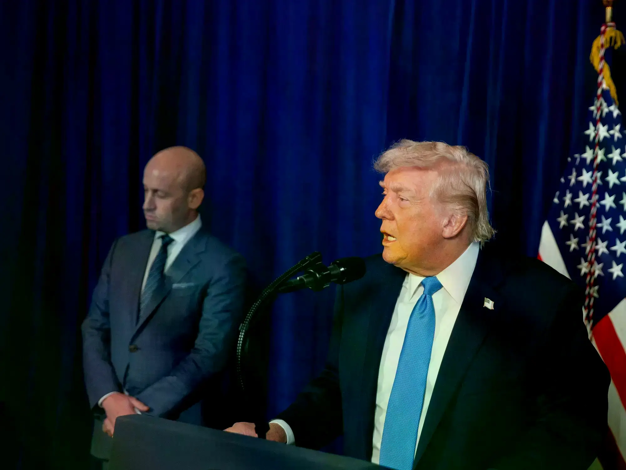 Donald Trump brinda detalles de la captura de Maduro en Palm Beach.