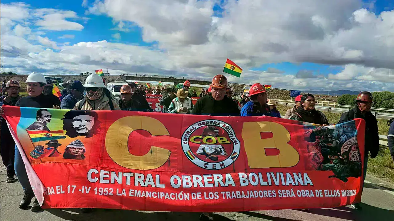La marcha de los trabajadores hacia La Paz.