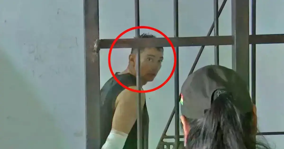 Acusado de parricidio y homicidio