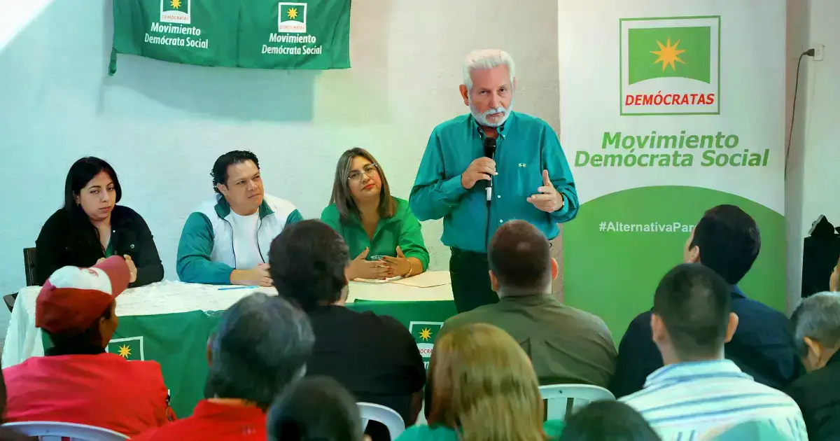 Rubén Costas, líder de Demócratas, durante un acto político.