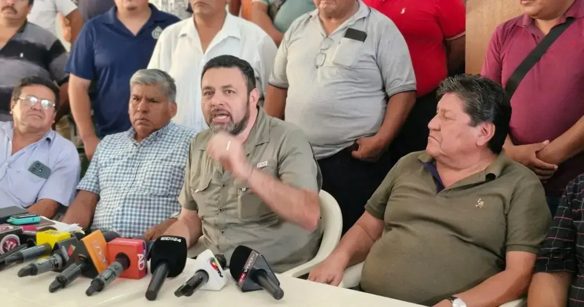 Transportistas piden subir el pasaje de Bs 3 a Bs 4,58.
