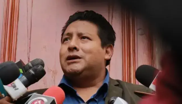 El gobernador de La Paz, Santos Quispe.