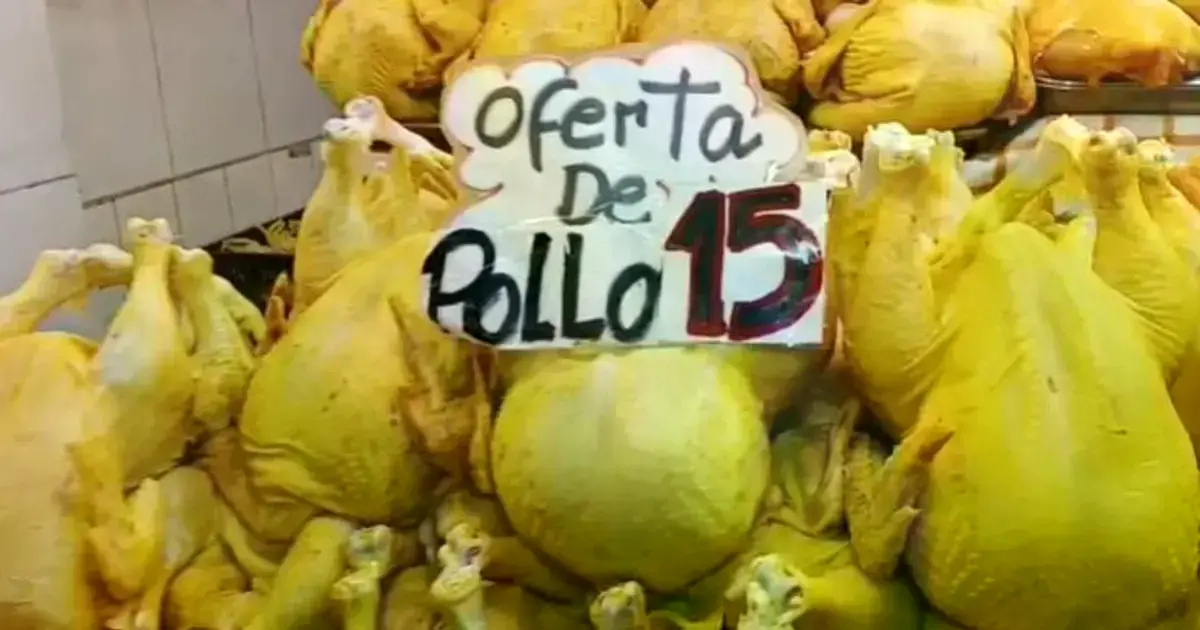 Pollo en el mercado Antiguo Abasto
