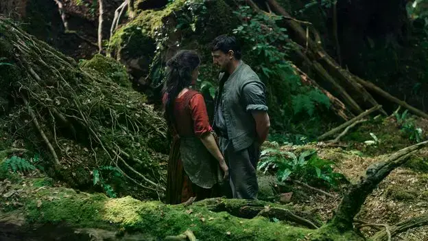 Paul Mescal y Jessie Buckley en una escena de la película 'Hamnet'.