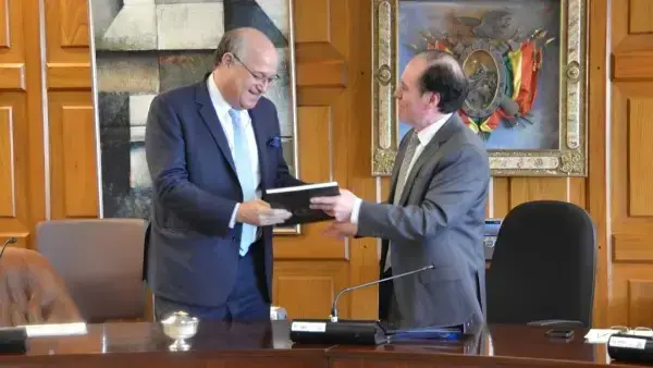 Reunión entre el presidente del BID, Ilan Goldfajn, y el presidente del BCB, David Espinoza.