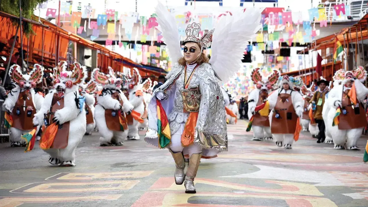 Unesco patrocina el Carnaval de Oruro del Bicentenario.