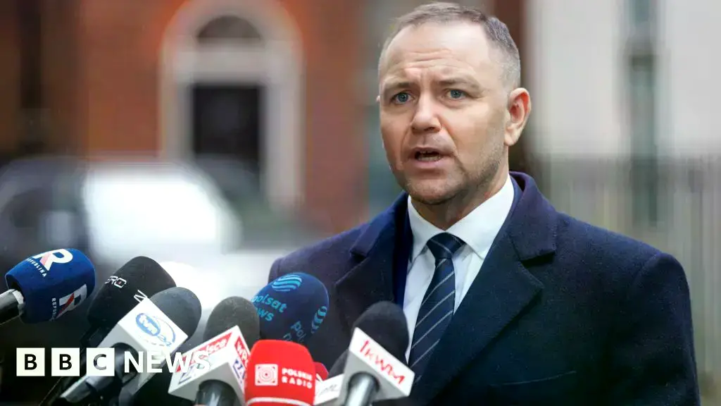 Aviones de combate RAF Typhoon desplegados en Polonia en respuesta a incursiones de drones rusos.