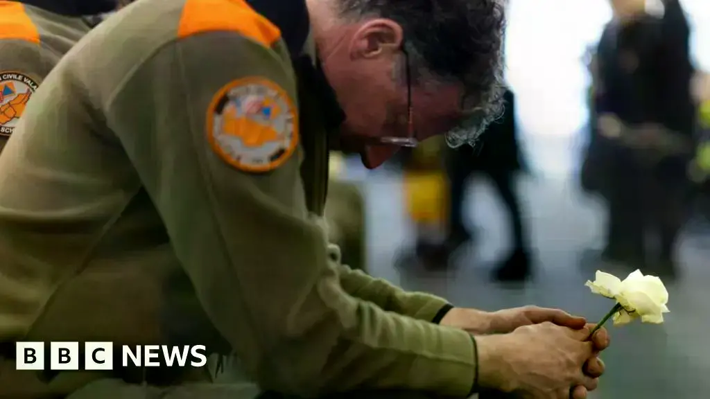 La comunidad de Crans-Montana permanece conmocionada dos semanas después del incendio.