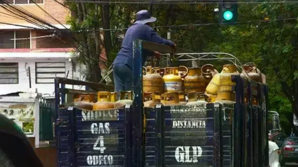 Camión de distribución de GLP.
