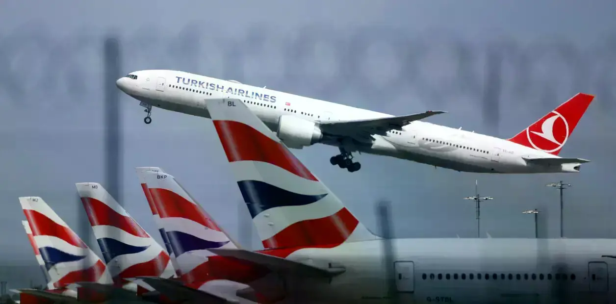 Un avión de Turkish Airlines aterrizó en Barcelona tras una amenaza de bomba.
