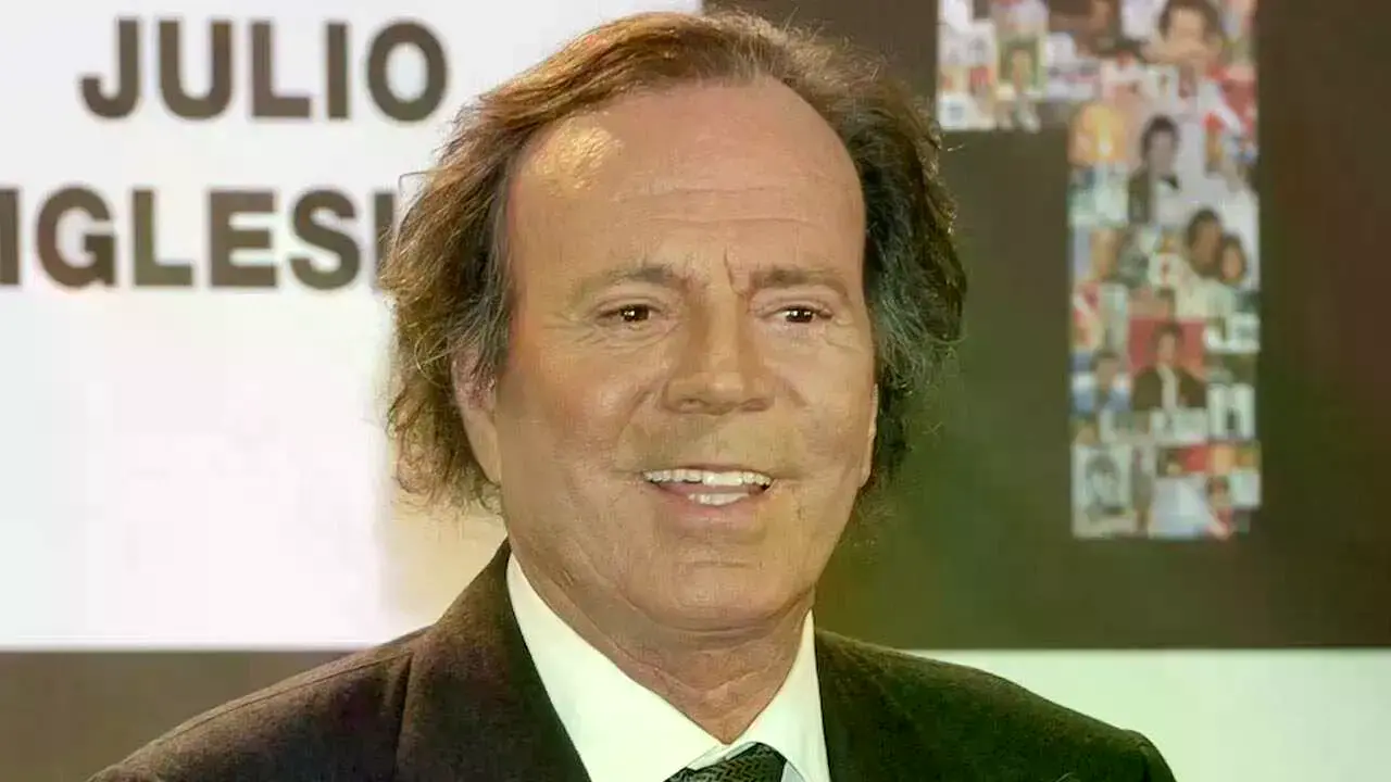 El cantante Julio Iglesias.