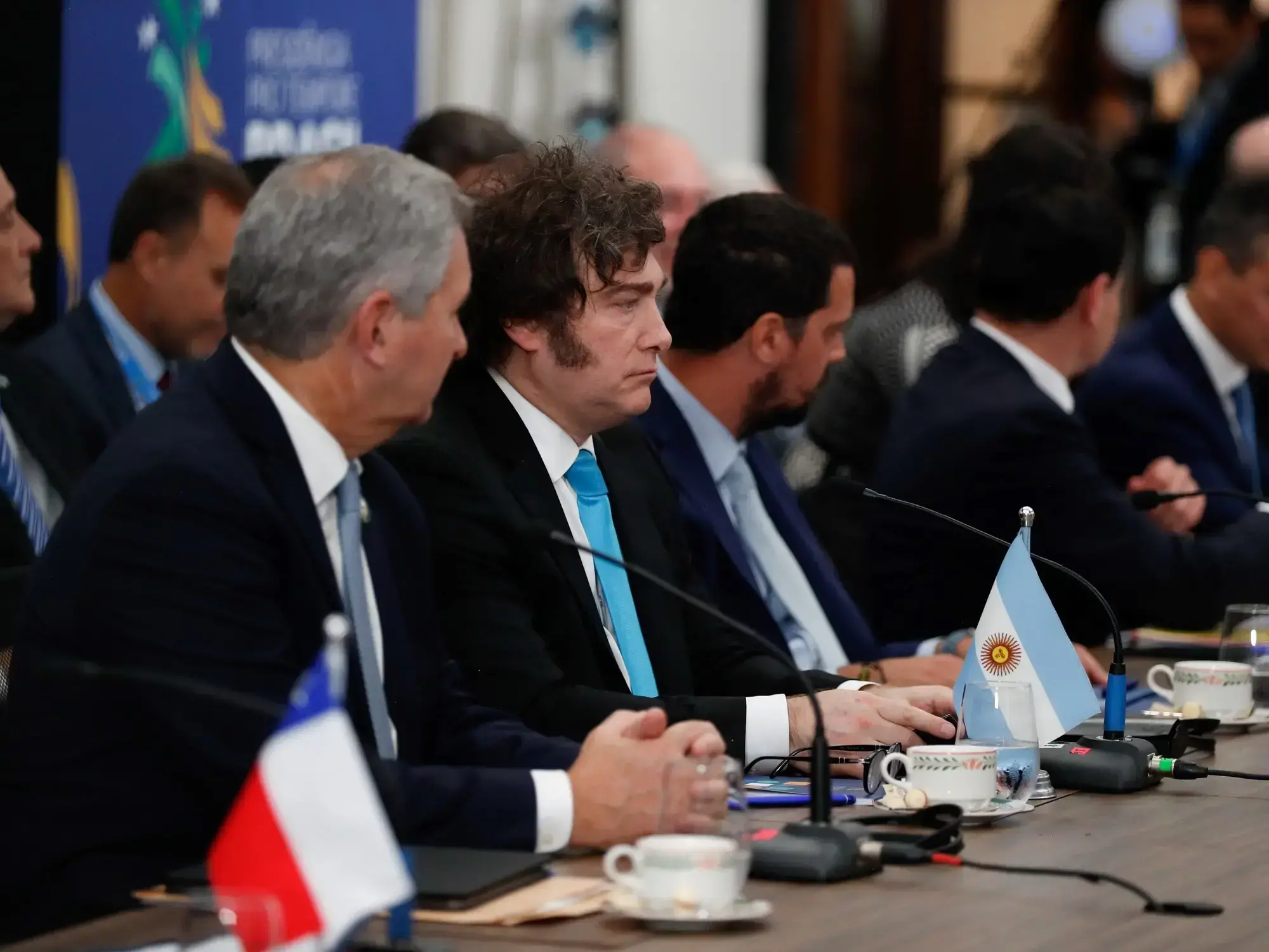 Javier Milei en la Sesión Plenaria de la Cúpula de Jefes de Estado del Mercosur en Foz de Iguazú, Brasil.