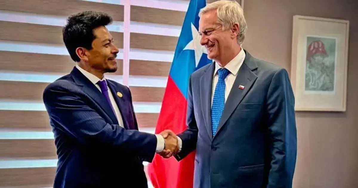 Aramayo y Kast en Santiago.